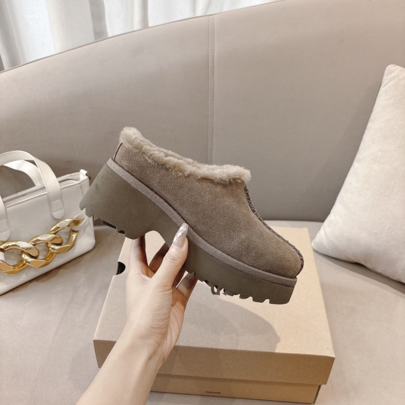 UGG Casual Shoes